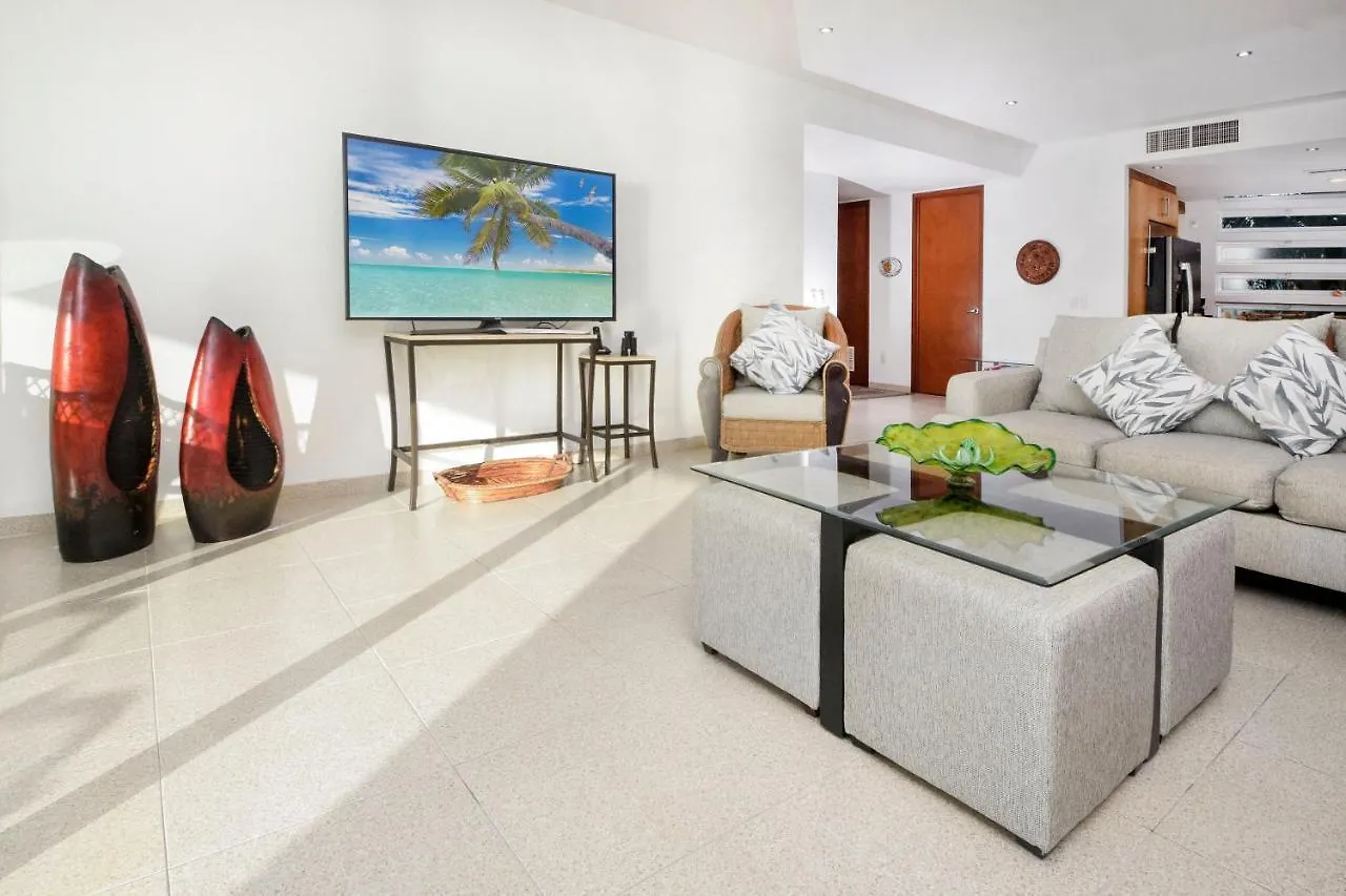 Apartment Spacious Condo With Stellar Ocean Views 3Br Nah Ha 201 Cozumel